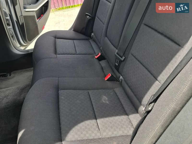 Седан Mercedes-Benz E-Class 2012 в Виноградове