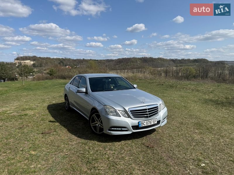 Седан Mercedes-Benz E-Class 2012 в Львове фото 16 Седан Mercedes-Benz E-Class 2012 в Львове