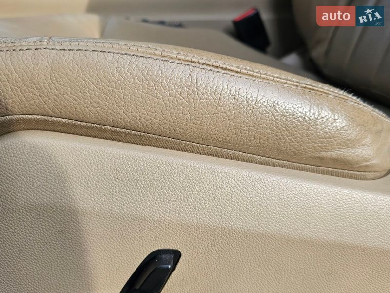 Седан Mercedes-Benz E-Class 2012 в Києві