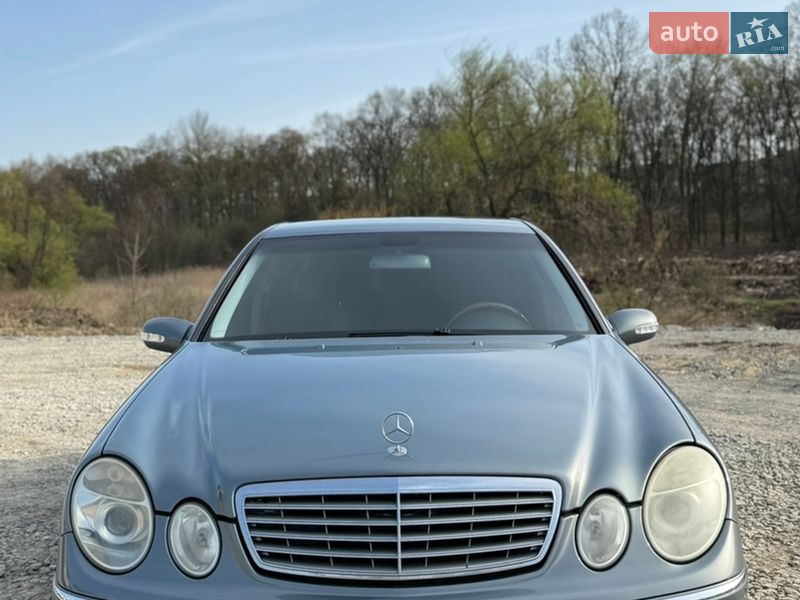 Mercedes-Benz E-Class 2004