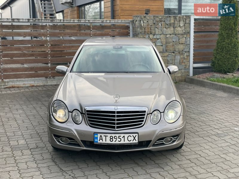 Седан Mercedes-Benz E-Class 2006 в Стрые фото 32 Седан Mercedes-Benz E-Class 2006 в Стрые