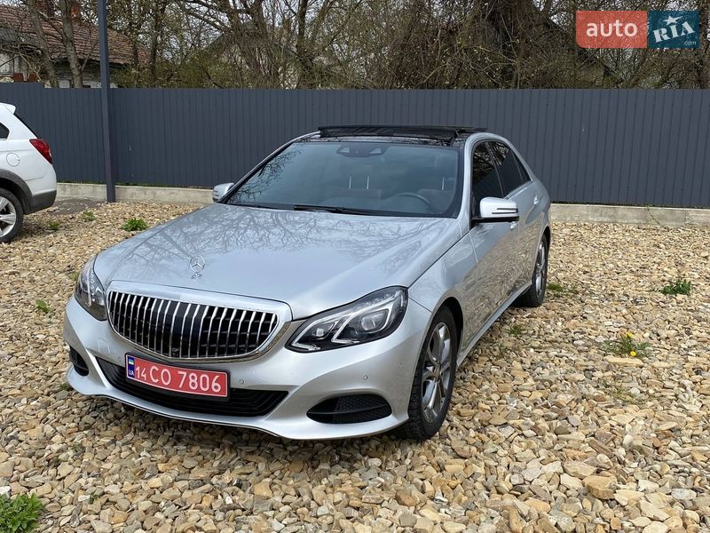 Седан Mercedes-Benz E-Class 2013 в Самборі