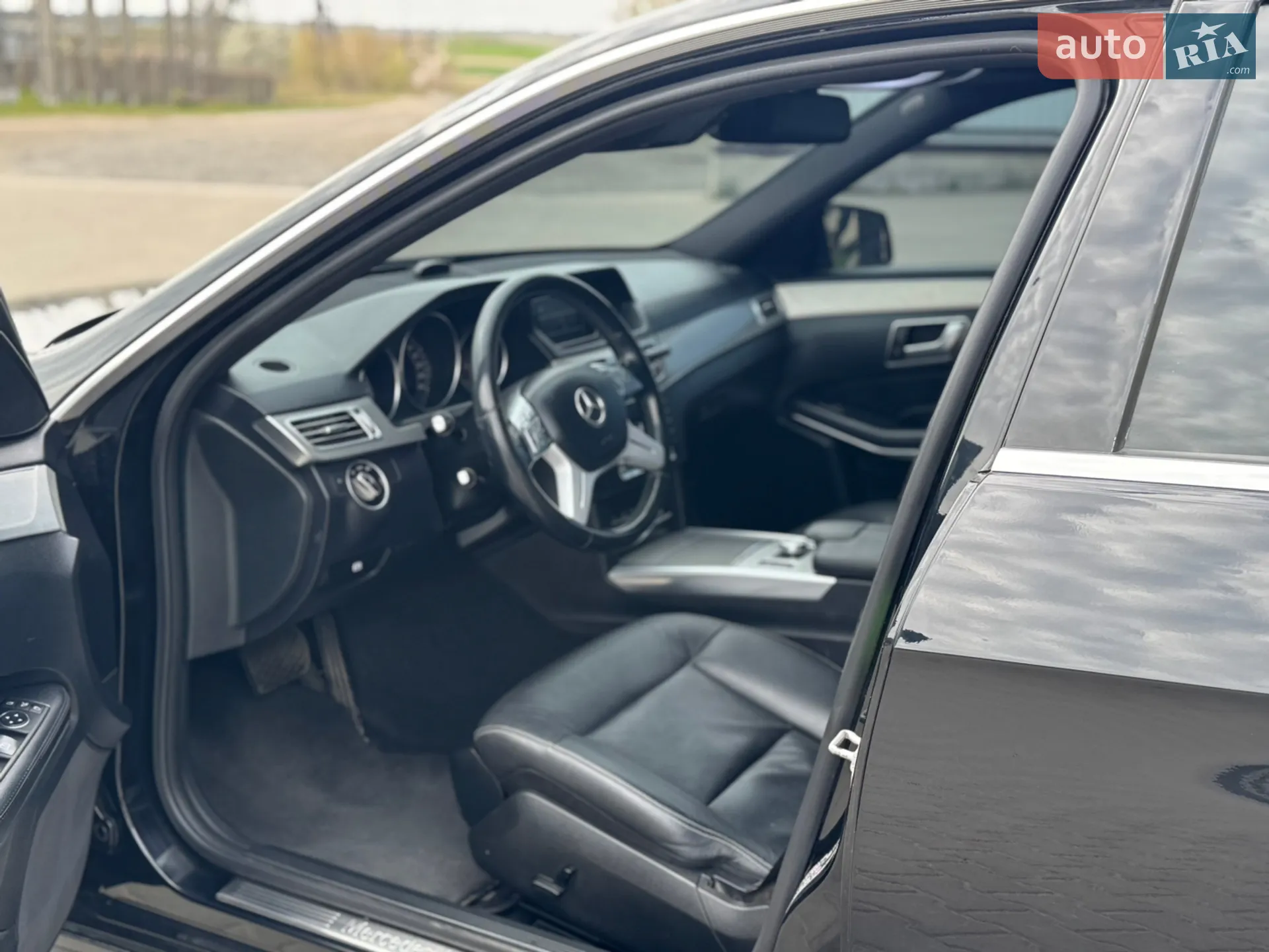 2013 Mercedes-Benz E-klasse - мініатюра 39