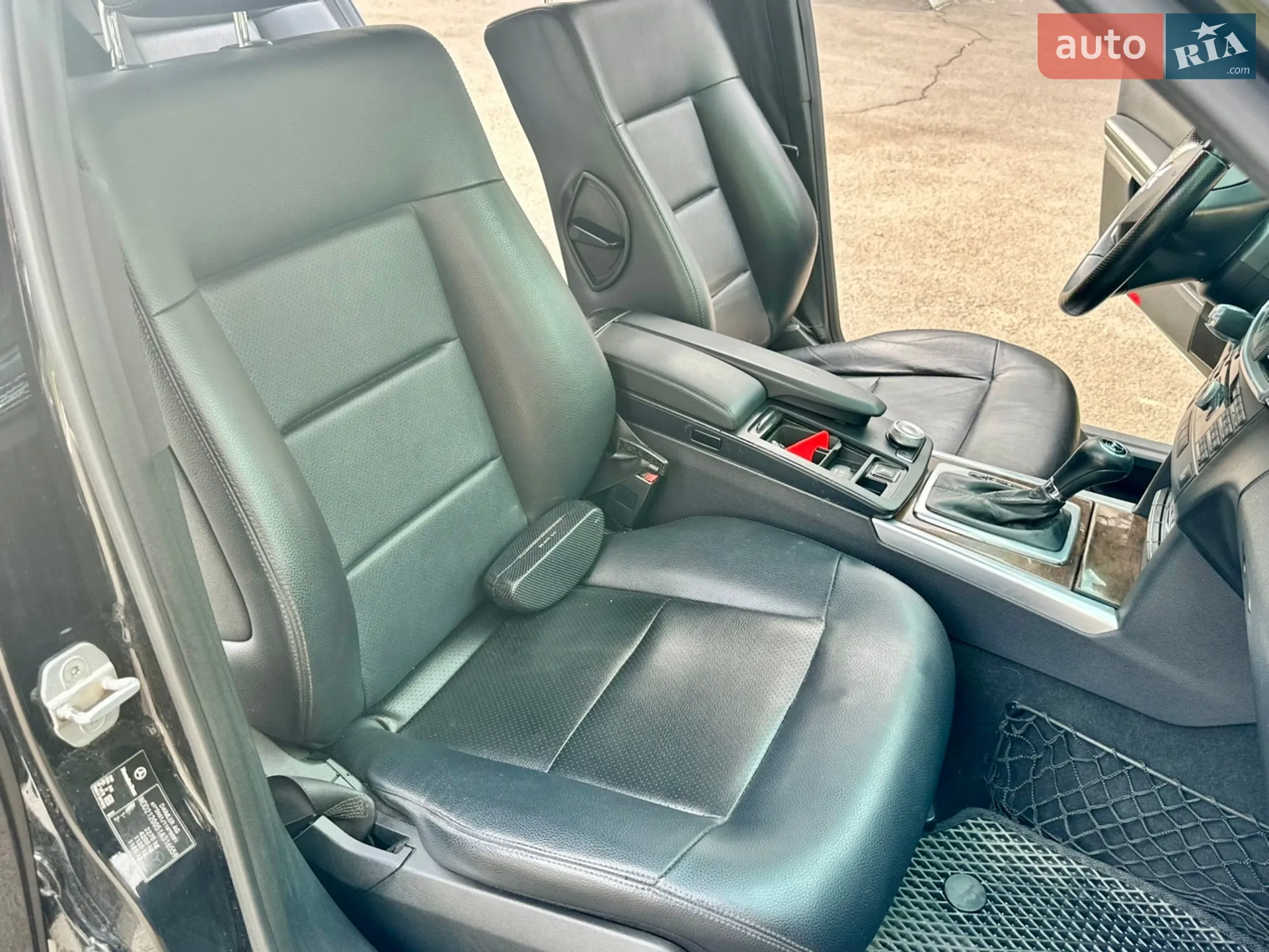 2010 Mercedes-Benz E-klasse - мініатюра 30