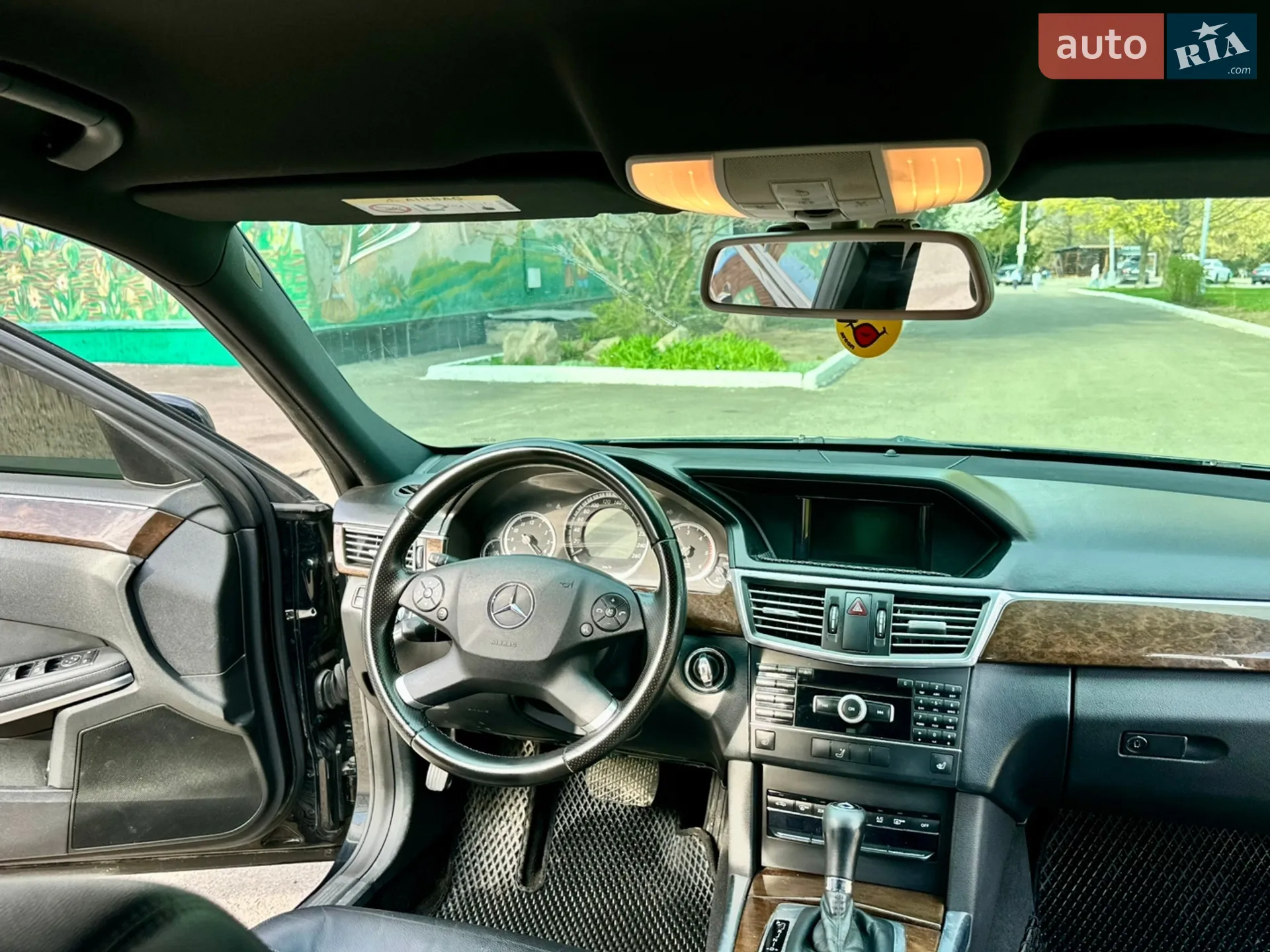2010 Mercedes-Benz E-klasse - мініатюра 31