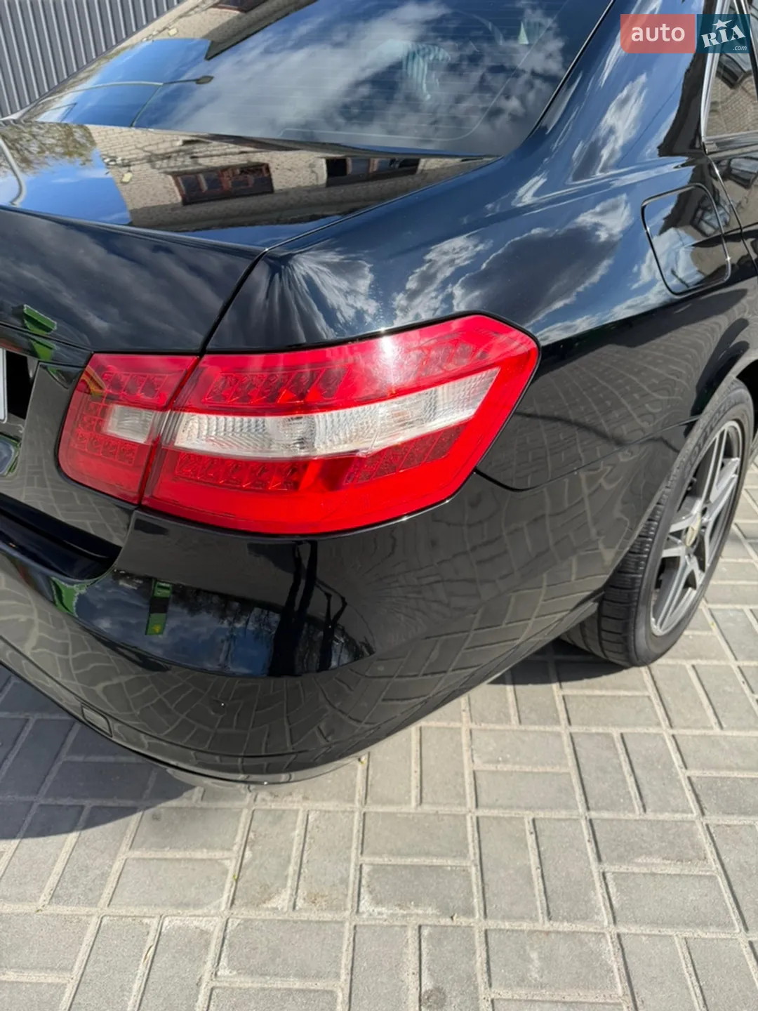 2011 Mercedes-Benz E-klasse - мініатюра 18