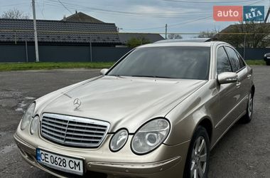 Седан Mercedes-Benz E-Class 2002 в Новодністровську