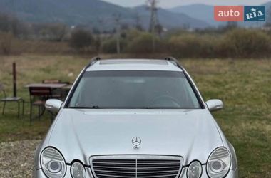 Универсал Mercedes-Benz E-Class 2004 в Косове