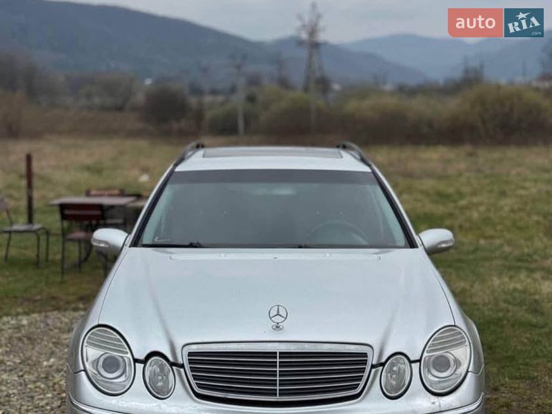 Mercedes-Benz E-Class 2004