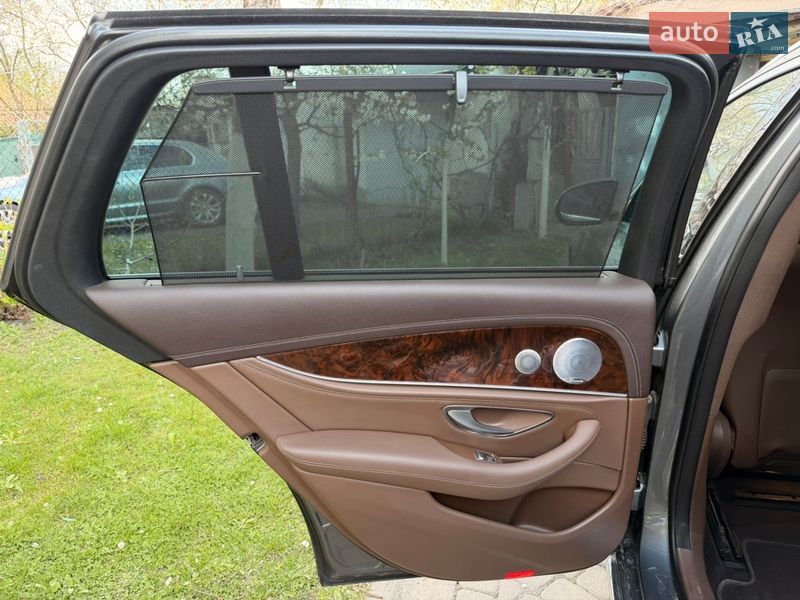 Универсал Mercedes-Benz E-Class 2016 в Львове