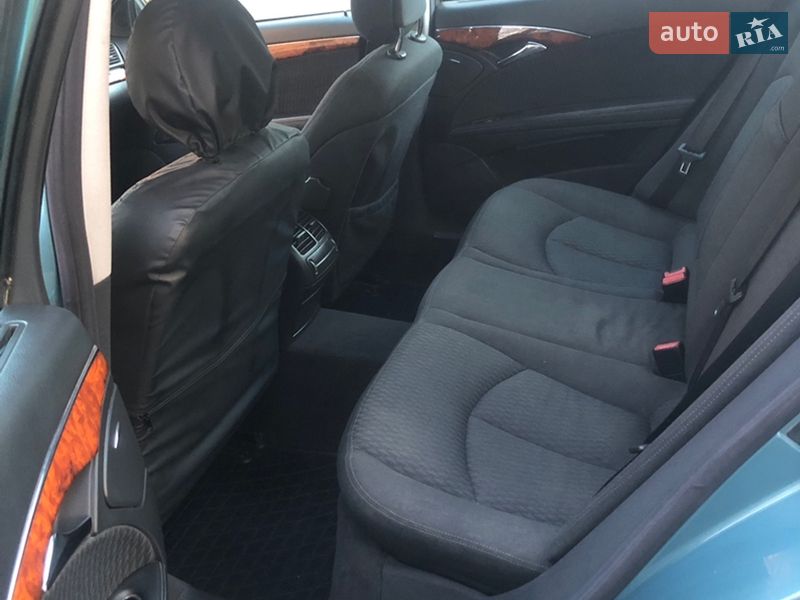 Седан Mercedes-Benz E-Class 2002 в Вінниці