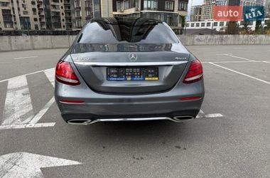 Седан Mercedes-Benz E-Class 2019 в Киеве