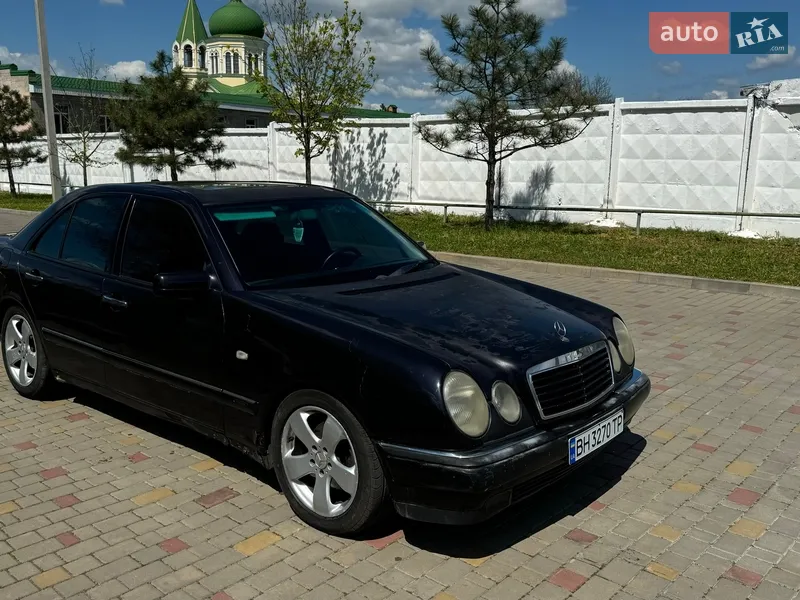 Mercedes-Benz E-Class 1998