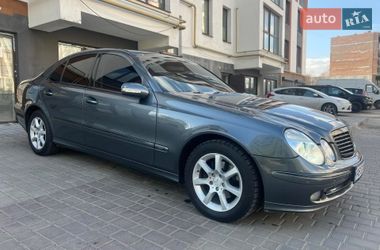 Седан Mercedes-Benz E-Class 2006 в Ровно