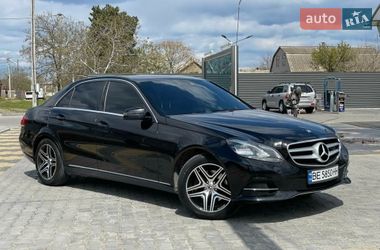 Седан Mercedes-Benz E-Class 2013 в Николаеве