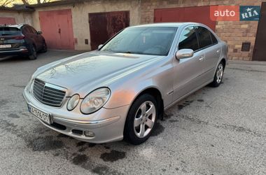 Седан Mercedes-Benz E-Class 2003 в Тернополе