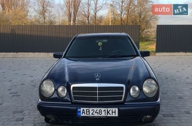 Седан Mercedes-Benz E-Class 1999 в Гнивани