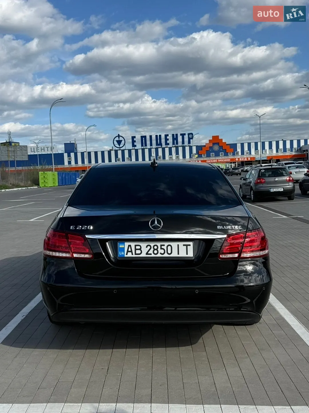 2013 Mercedes-Benz E-klasse - мініатюра 2