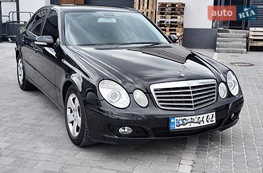 Седан Mercedes-Benz E-Class 2008 в Днепре