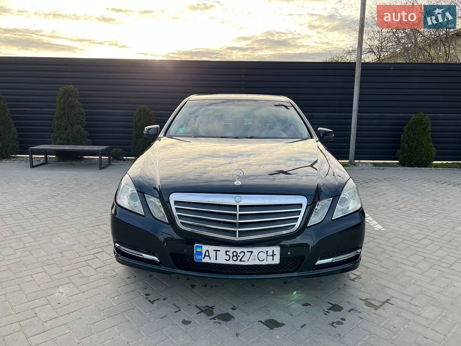 2012 Mercedes-Benz E-klasse - мініатюра 3