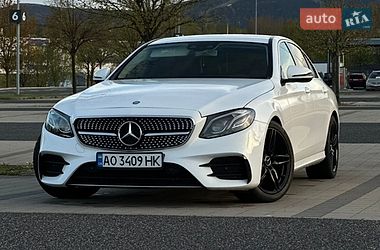 Седан Mercedes-Benz E-Class 2016 в Мукачевому