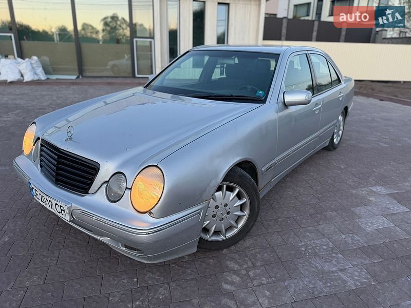 Mercedes-Benz E-Class 2001