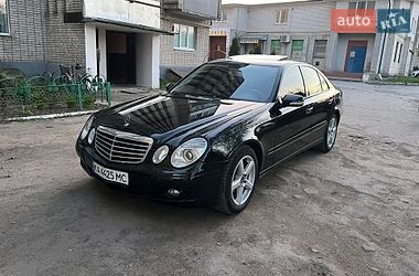 Седан Mercedes-Benz E-Class 2007 в Виннице