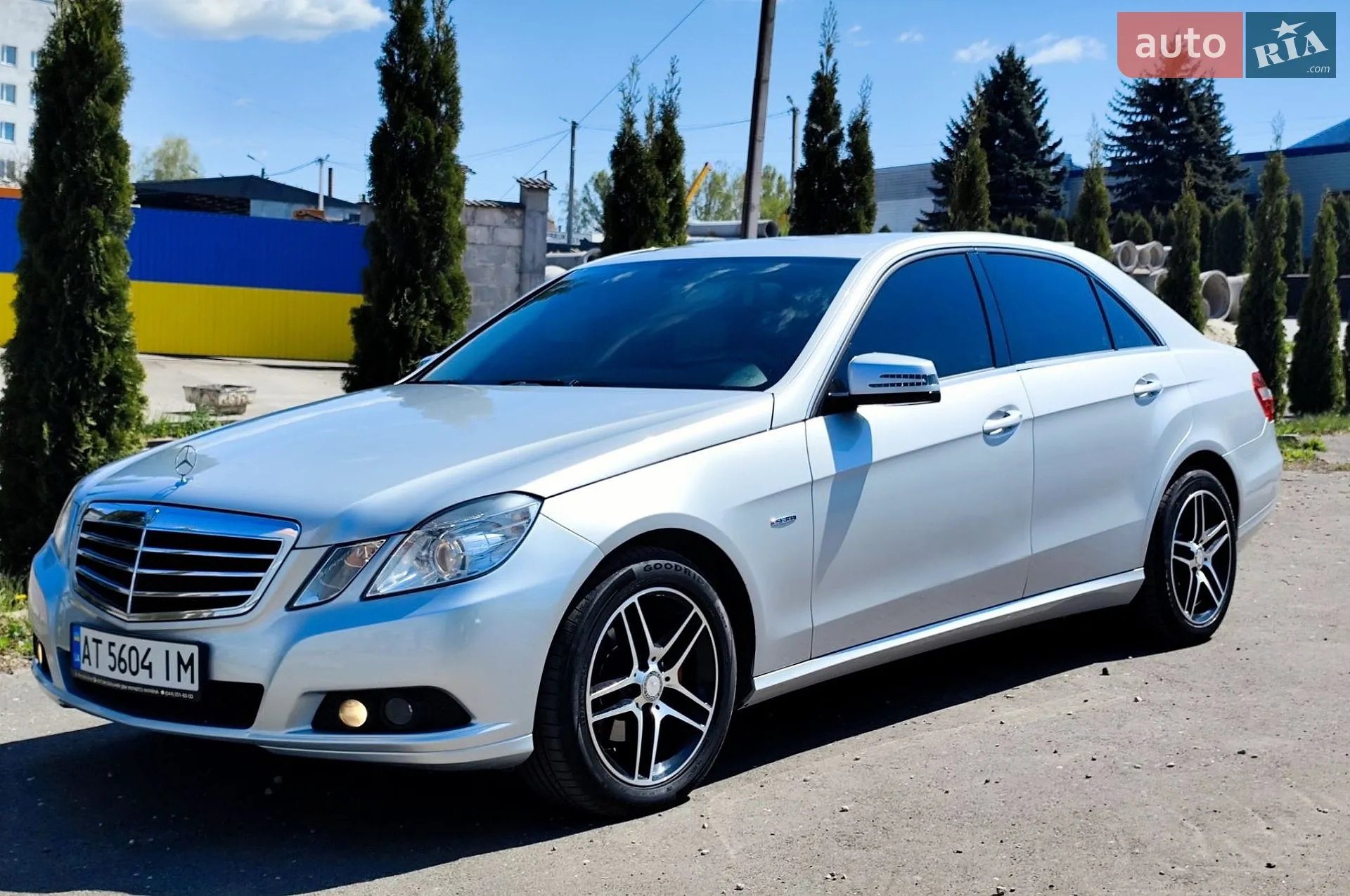 2010 Mercedes-Benz E-klasse - мініатюра 3