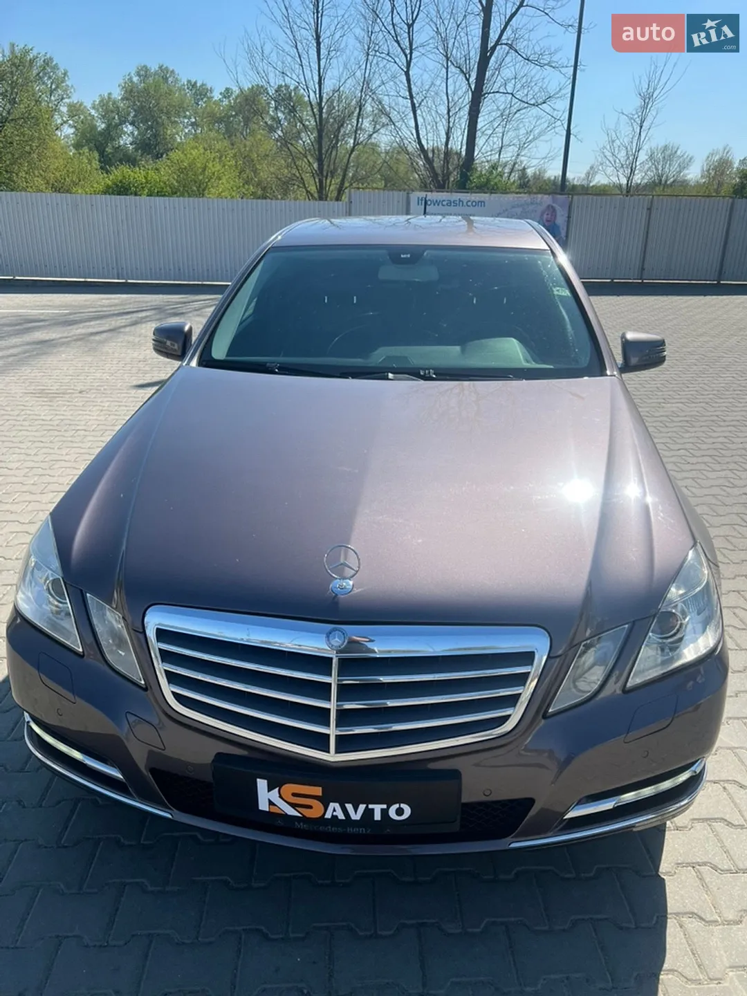 2011 Mercedes-Benz E-klasse - мініатюра 2