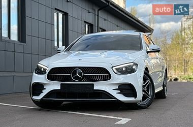 Седан Mercedes-Benz E-Class 2023 в Києві