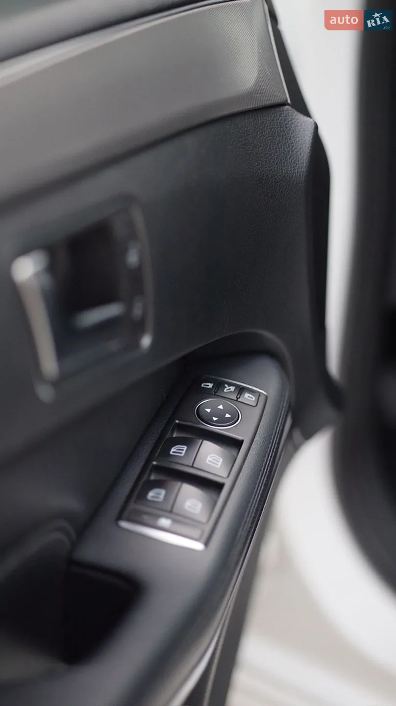 2013 Mercedes-Benz E-klasse - мініатюра 14