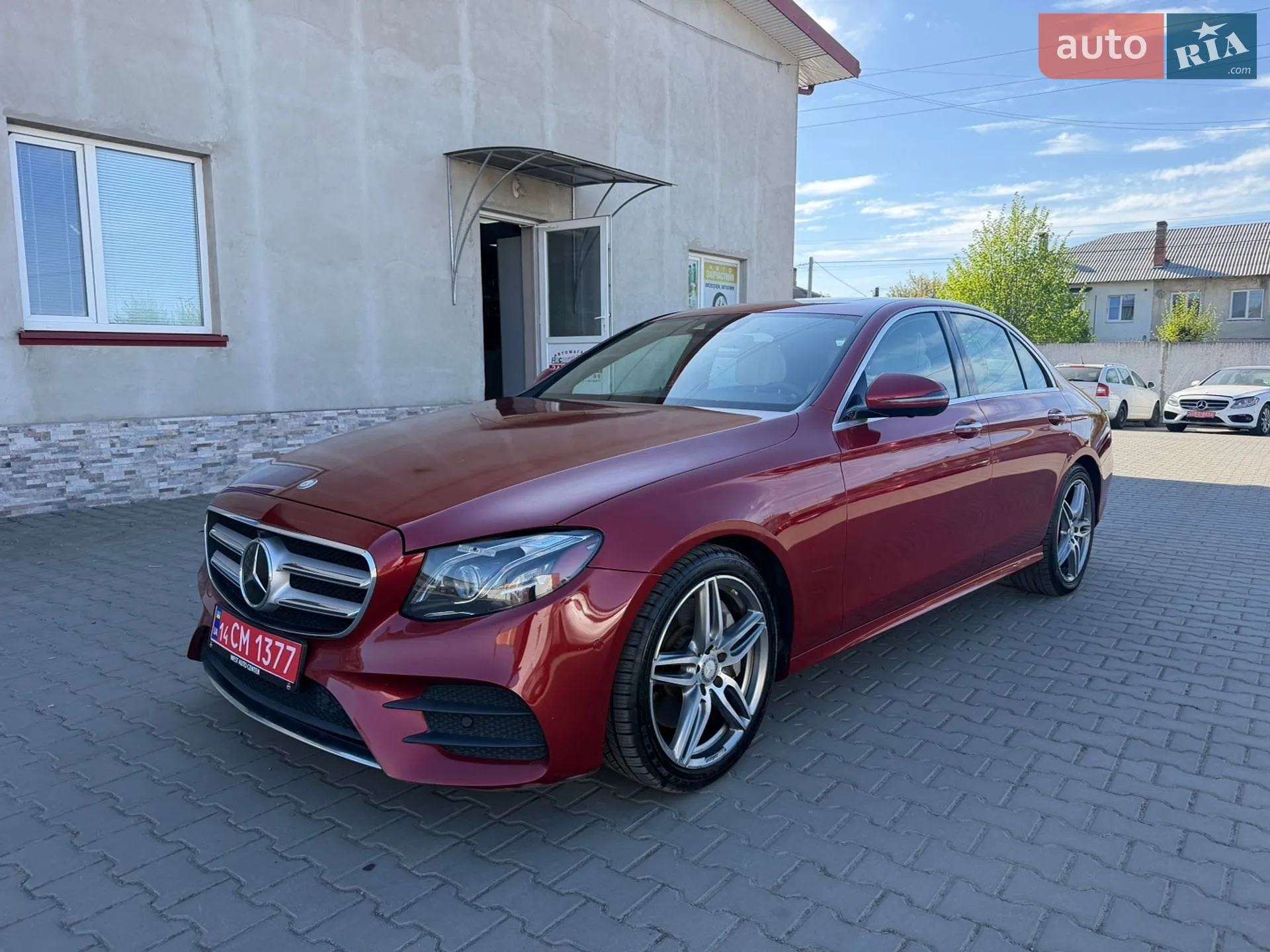 2016 Mercedes-Benz E-klasse - фото 1