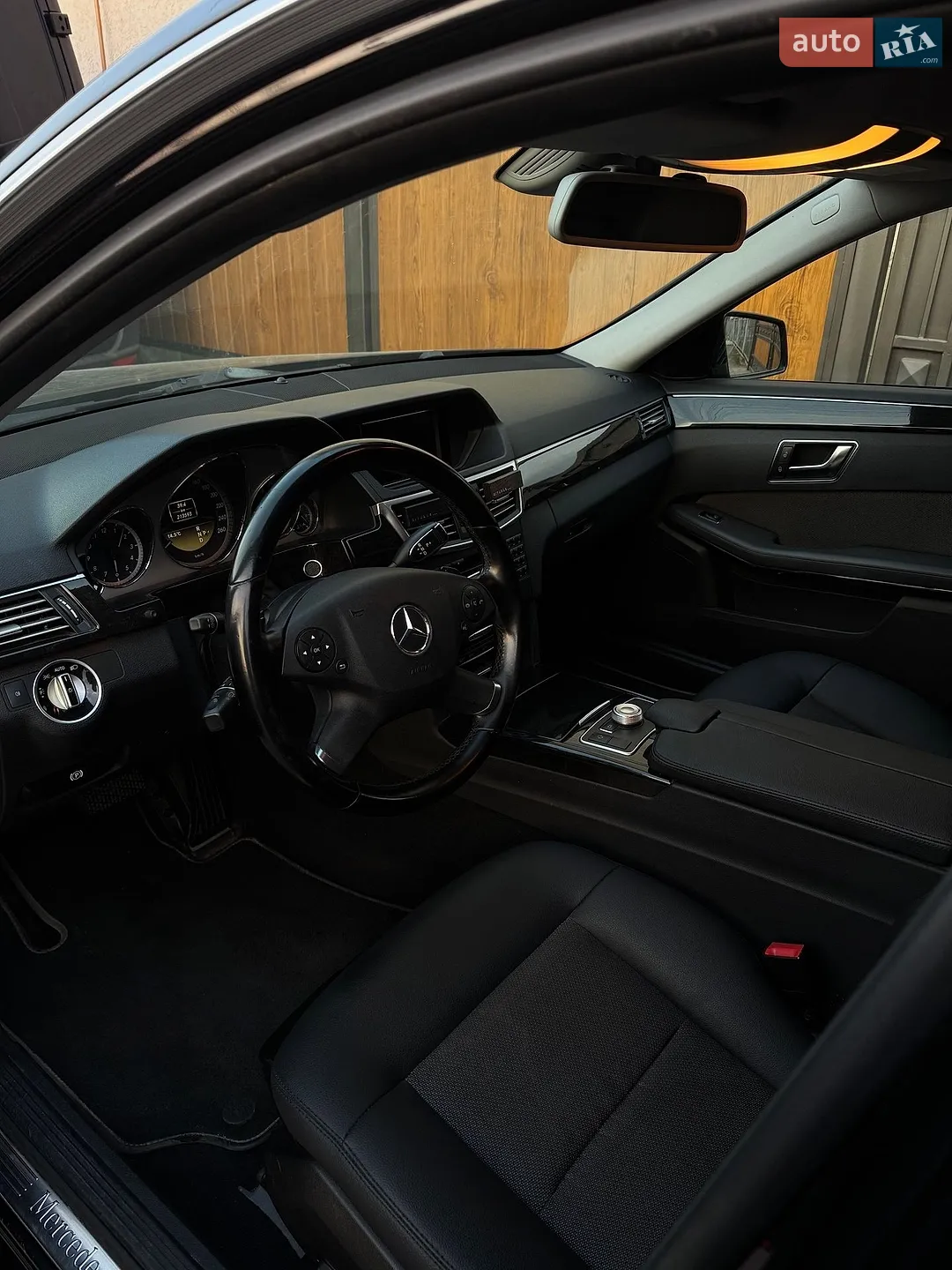 2012 Mercedes-Benz E-klasse - мініатюра 4
