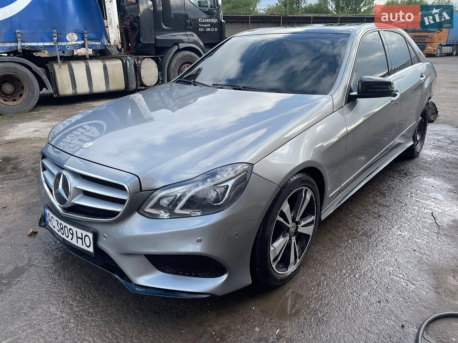 2011 Mercedes-Benz E-klasse - мініатюра 2