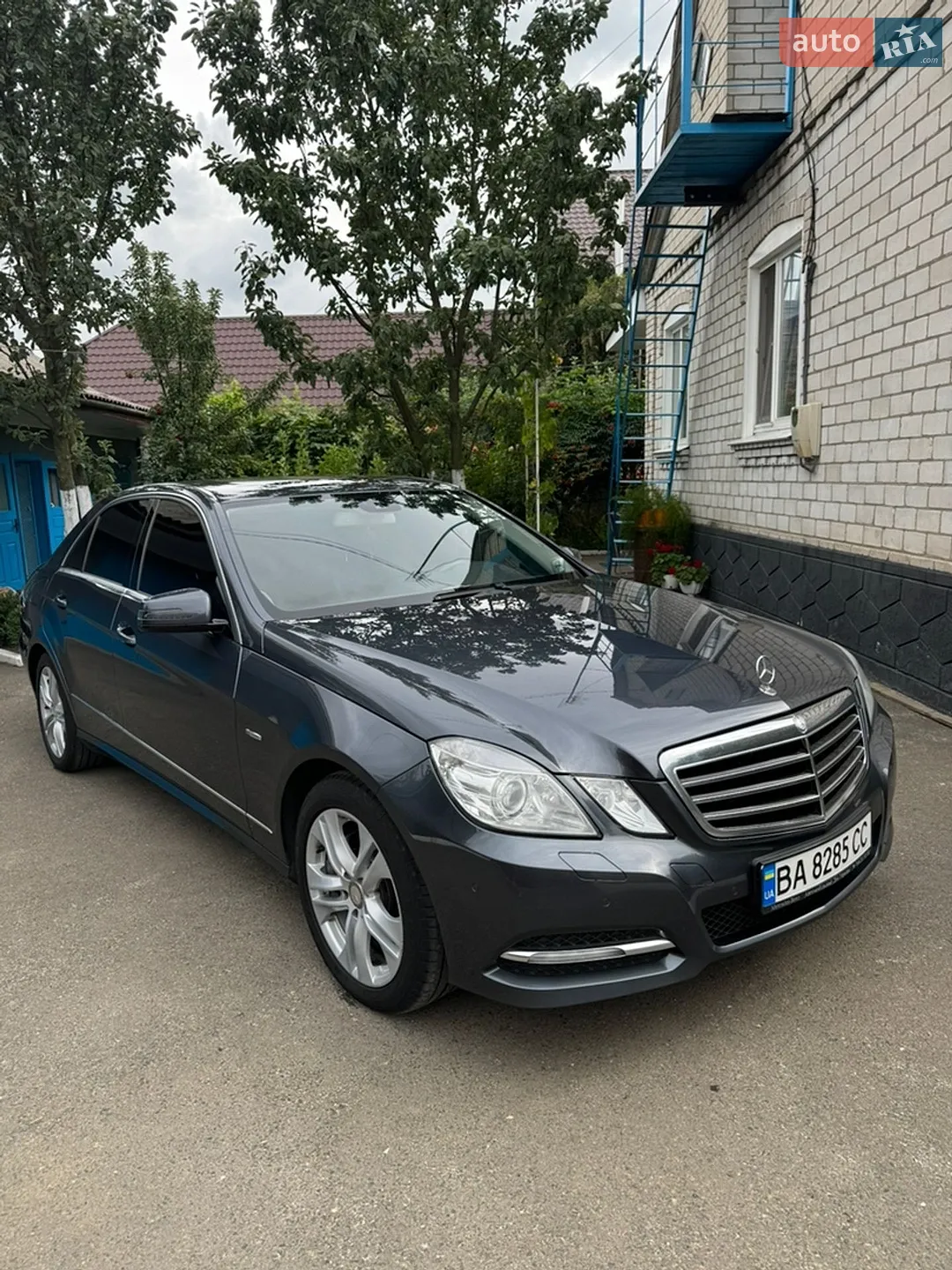 2012 Mercedes-Benz E-klasse - мініатюра 2