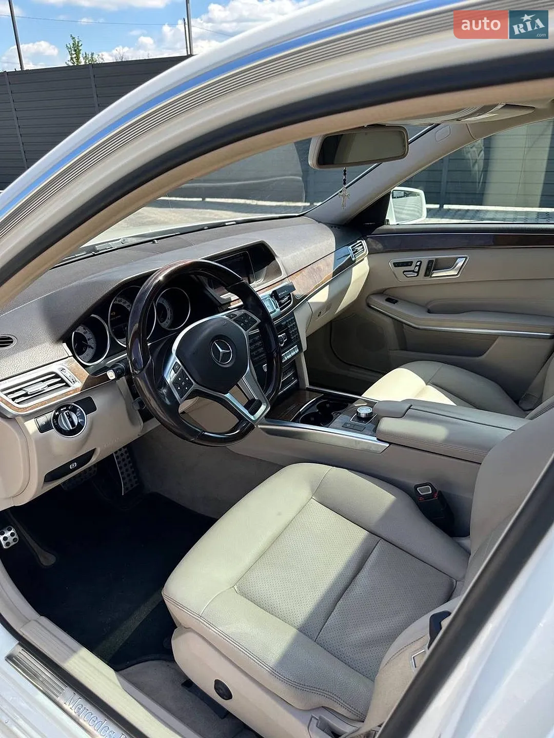 2014 Mercedes-Benz E-klasse - мініатюра 6
