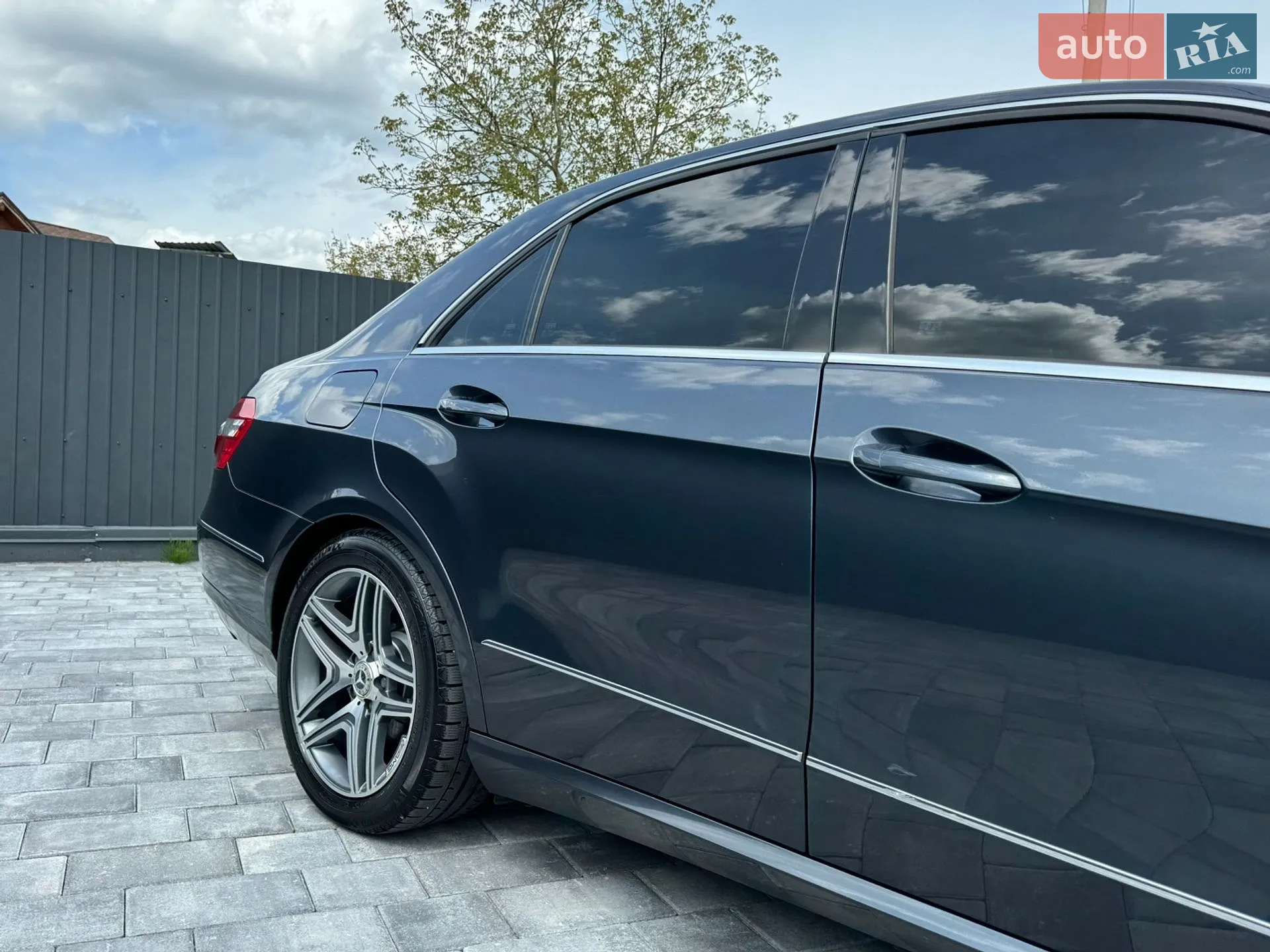 2012 Mercedes-Benz E-klasse - мініатюра 15