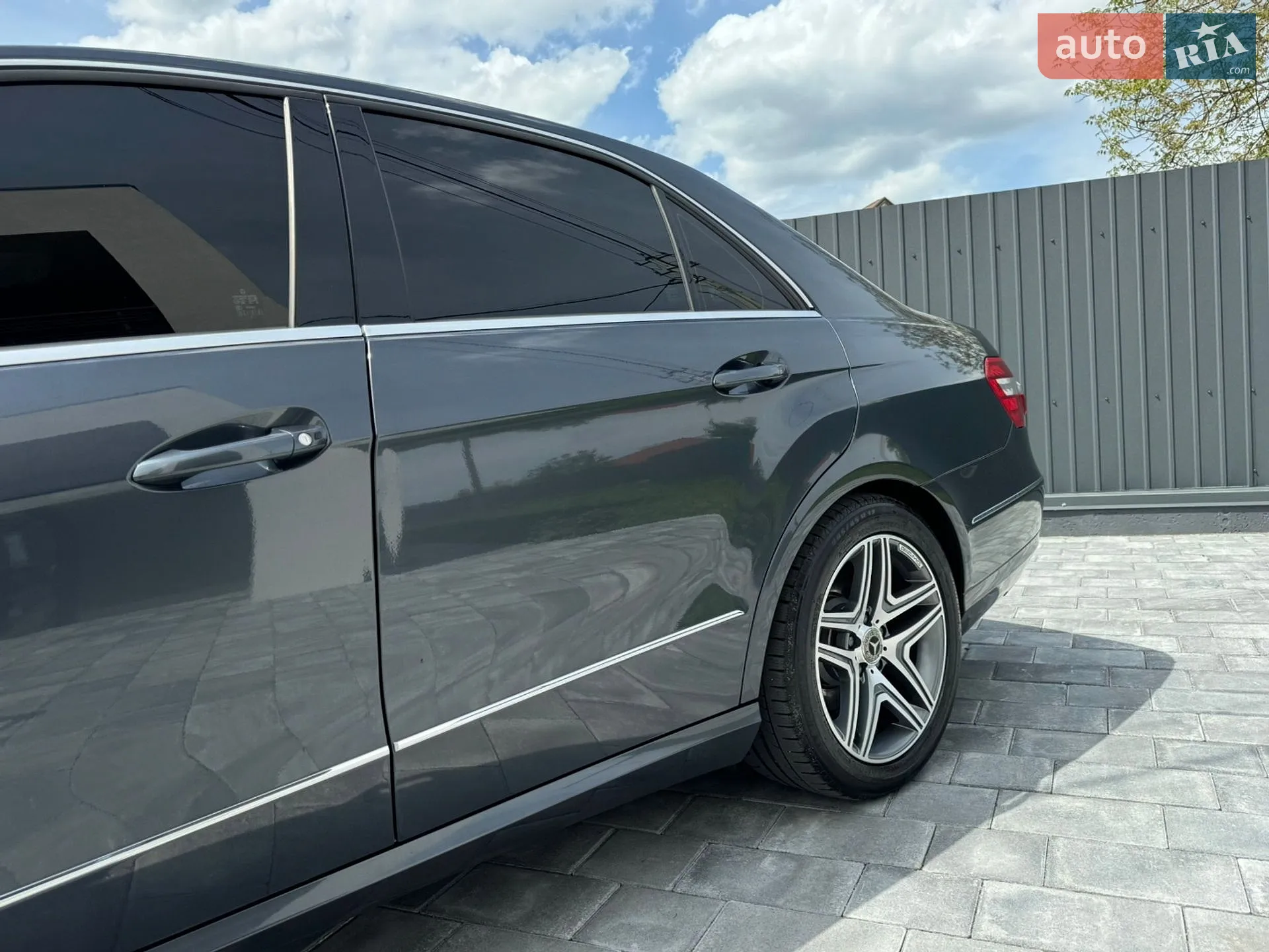 2012 Mercedes-Benz E-klasse - мініатюра 30
