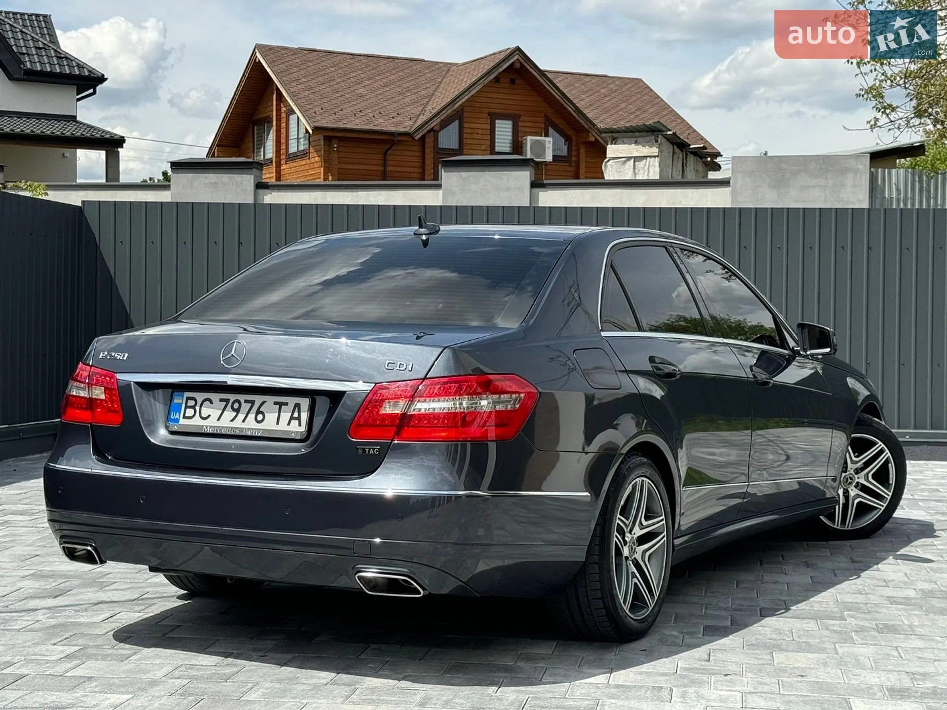 2012 Mercedes-Benz E-klasse - мініатюра 49