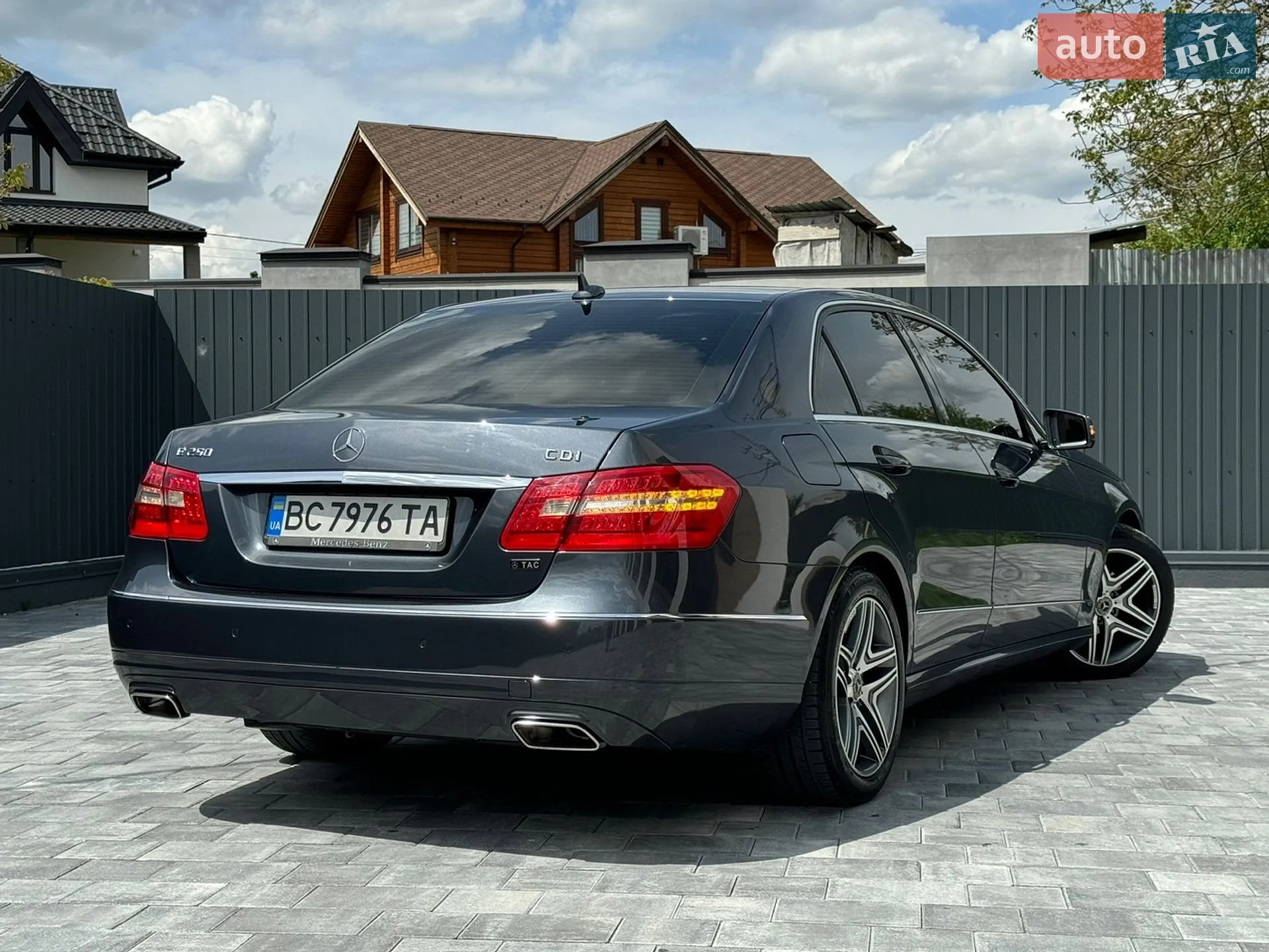 2012 Mercedes-Benz E-klasse - мініатюра 52