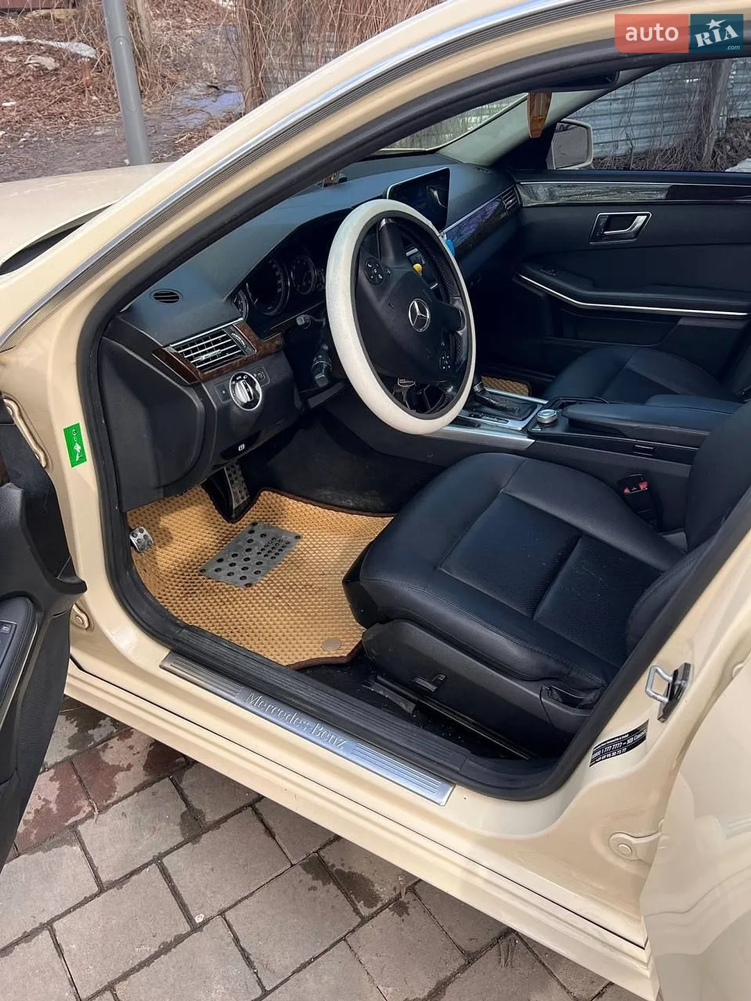 2011 Mercedes-Benz E-klasse - мініатюра 11