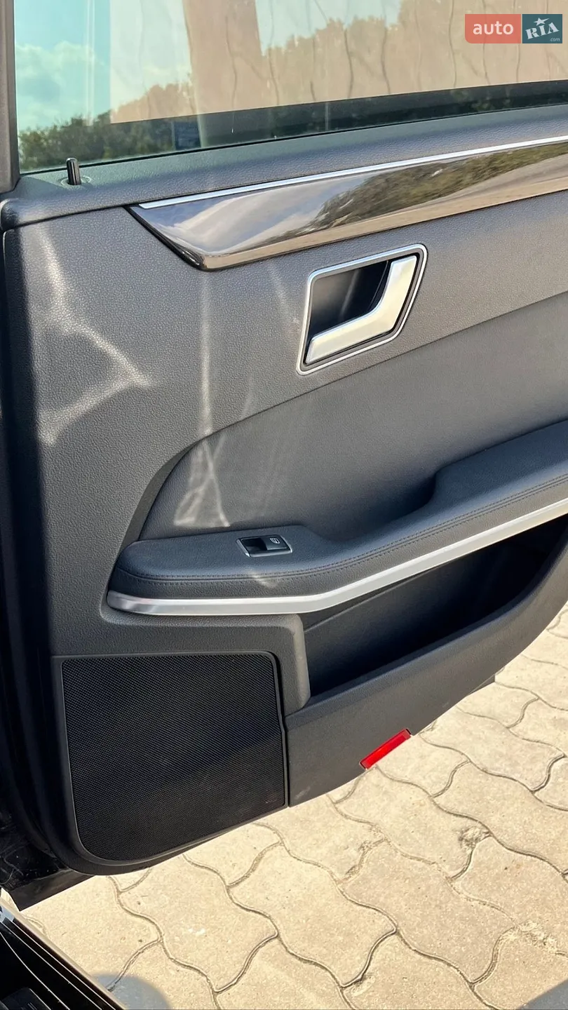 2012 Mercedes-Benz E-klasse - мініатюра 12