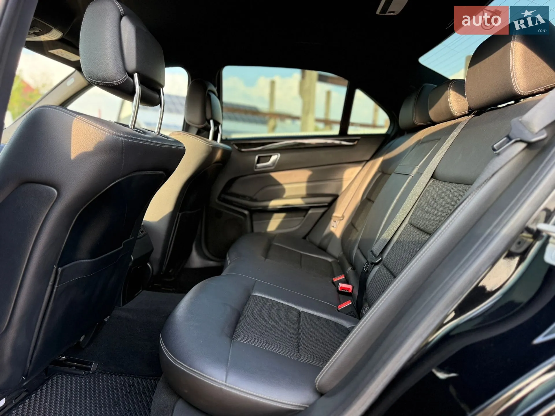 2015 Mercedes-Benz E-klasse - мініатюра 12