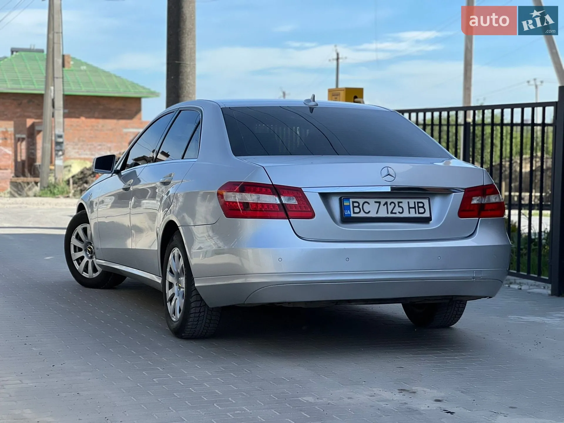 2013 Mercedes-Benz E-klasse - мініатюра 11