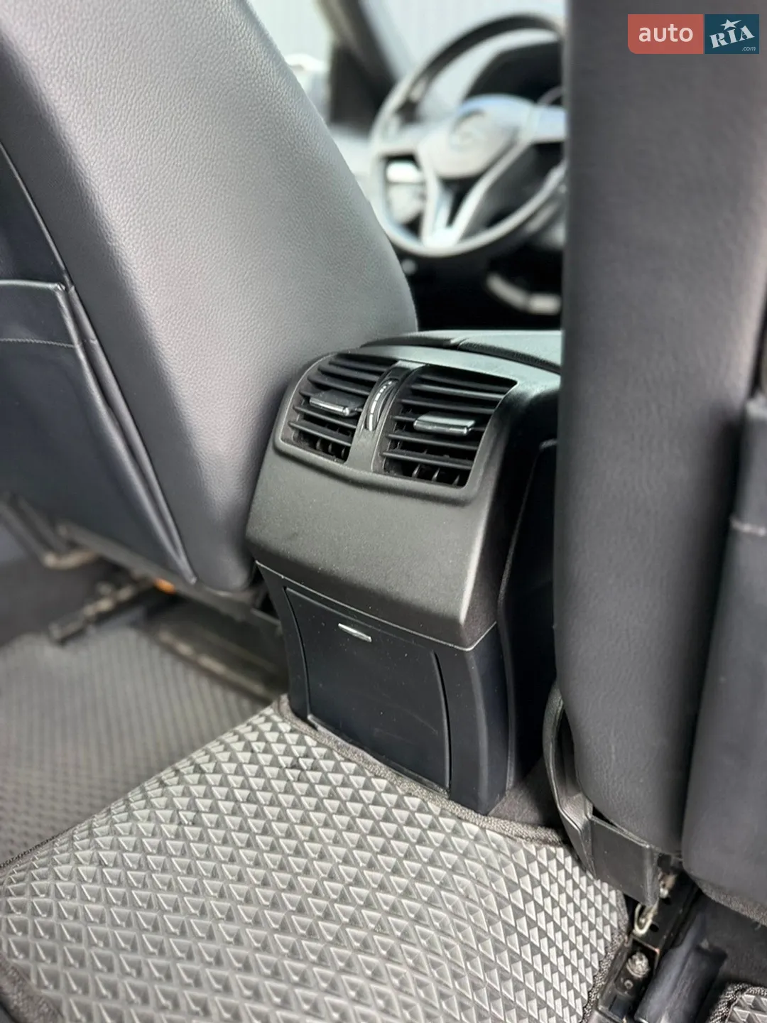 2014 Mercedes-Benz E-klasse - мініатюра 61