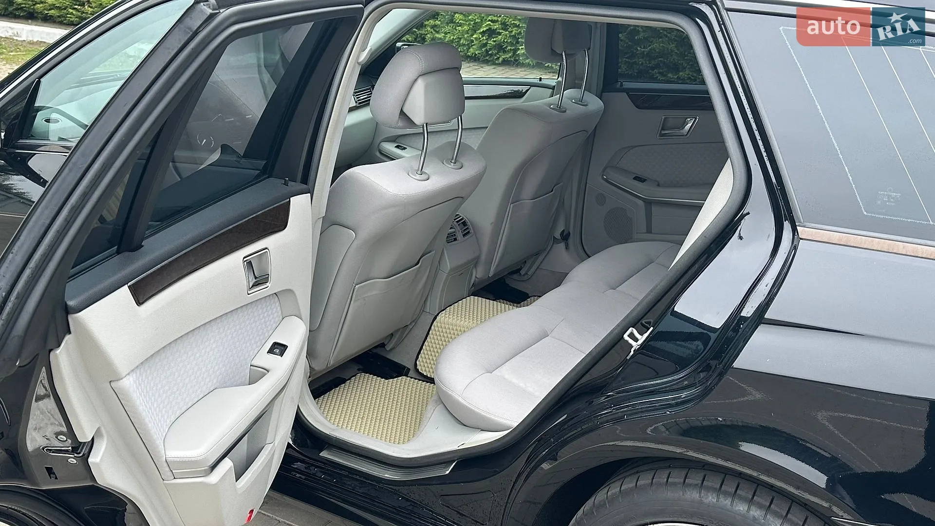 2011 Mercedes-Benz E-klasse - мініатюра 11