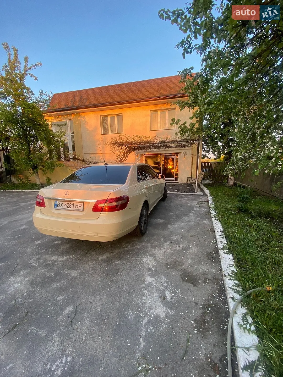 2012 Mercedes-Benz E-klasse - мініатюра 4