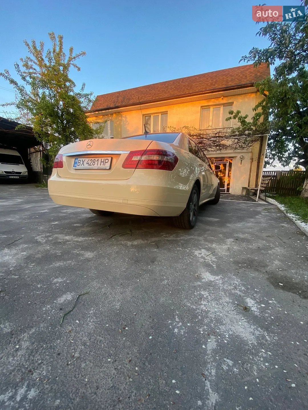 2012 Mercedes-Benz E-klasse - мініатюра 5