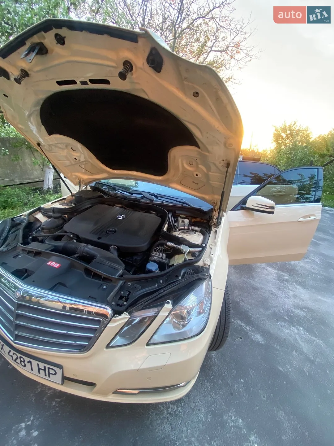 2012 Mercedes-Benz E-klasse - мініатюра 21