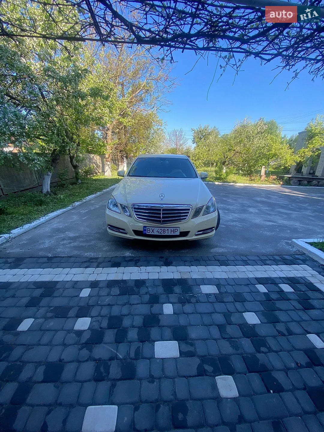 2012 Mercedes-Benz E-klasse - мініатюра 35